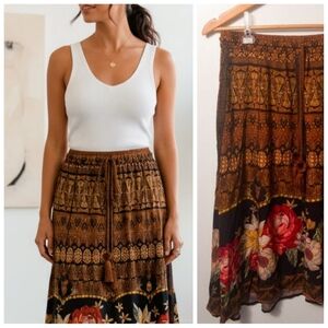 ☆ TRR ☆ NEW FARM Rio Macaw Island Pineapple Print Skirt Size Small